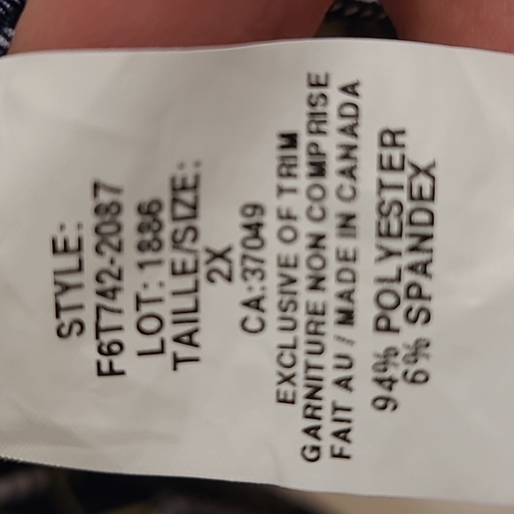 Top - Picture 4 of 4